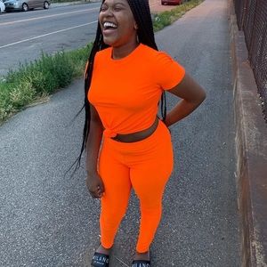 TWO PIECE ORANGE SET🧡